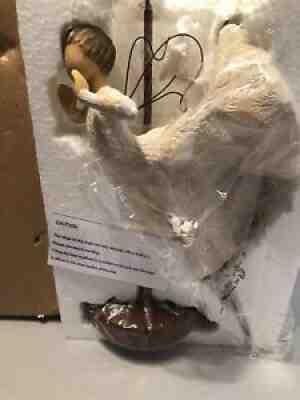 Willow Tree Figurine Song of Joy Angel 26463 Singing Soaring HTF *