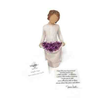 Willow Tree Figurine Simple Joys Lady with Flowers By Susan Lordi 2013 Demdaco