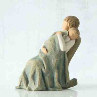 [ Sale Shock ] Willow Tree- The Quilt, sculpted figure by Susan Lordi