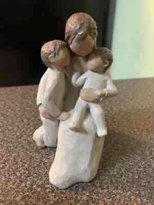 2002 Willow Tree "Quietly" Susan Lordi 5.5" Mother with 2 children sons