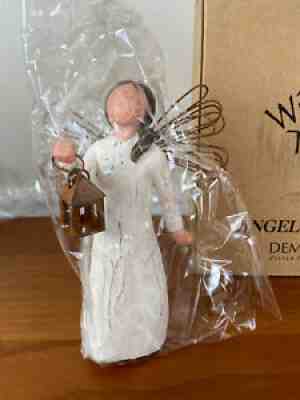 Willow Tree ANGEL OF HOPE w/ Lantern Figurine #26040 by Susan Lordi NIB