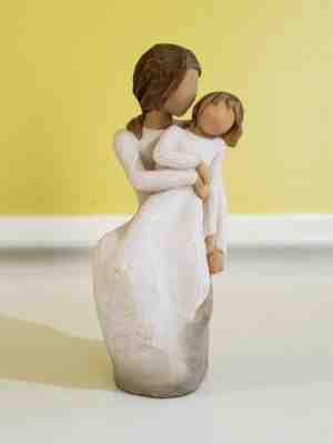 WILLOW TREE Mother & Daughter Figurine by Susan Lordi (2013)