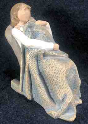 Willow Tree The Quilt Demdaco 5" Figurine Mother Child in Chair Blanket 2010