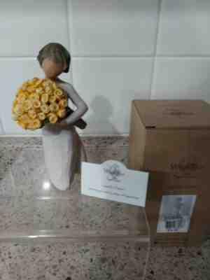 Willow Tree Good Cheer Figurine 2015 Susan Lordi Yellow Roses Retired In Box NWT