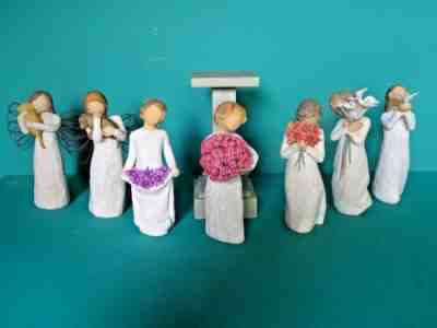 Lot of 8 Willow Tree LORDI Collectables Including Stand Angels Flowers Dove Dog