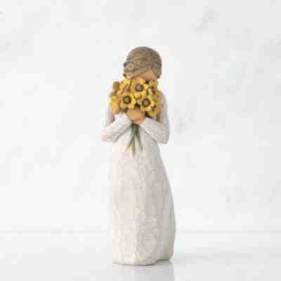 Willow Tree Warm Embrace figurine Susan Lordi 5.5" Tall 2013