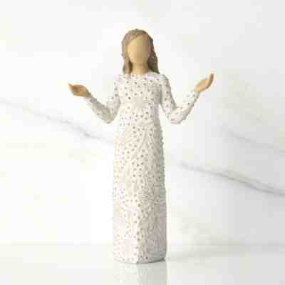 Everyday Blessings, Sculpted Hand-Painted Figure Willow Tree # 27823 - Brand New