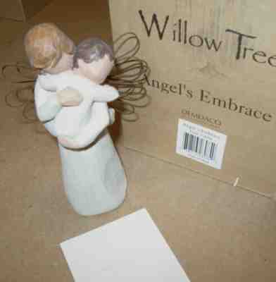 WILLOW TREE Angel's Embrace Holds Hugs Small Child 2002 Demdaco NOS In Gift Box