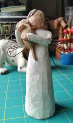 Willow Tree ANGEL of FRIENDSHIP brown dog puppy Susan Lordi 1999 Demdaco
