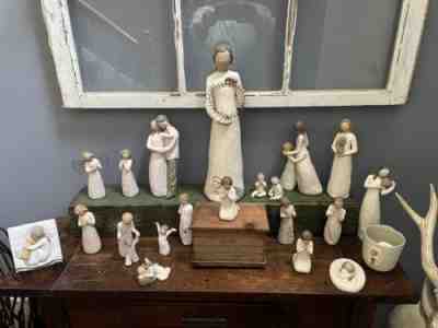 Willow Tree Figurines Demdaco Lot Of 21 Couple Dog Large Welcoming Angel