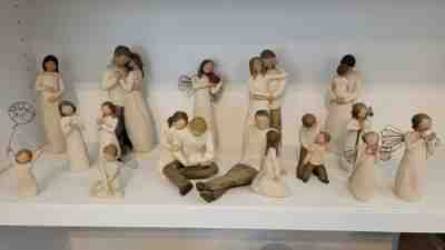 Willow Tree lot 15 figurines