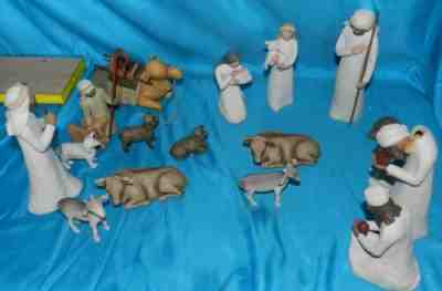Willow Tree by Susan Lordi DEMDACO 17 Piece Nativity Scene Set VT4912