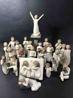WILLOW TREE Figurines Demdaco by Susan Lordi Lot Of 22