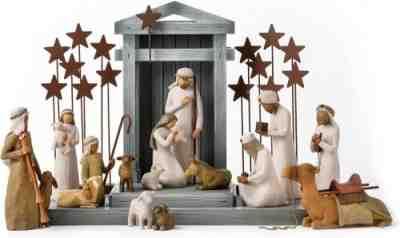 Willow Tree Nativity Deluxe Plus Metal Stars and Zampognaro, 17-Piece Set