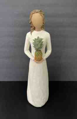 Large Willow Tree Hearth & Home Woman with Pineapple Susan Lordi Demdaco 15"
