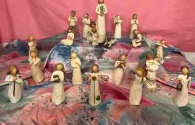 WILLOW TREE FIGURINES DEMDACO LOT OF 20 (9â?? WELCOMING ANGEL, CHILDâ??S TOUCH.