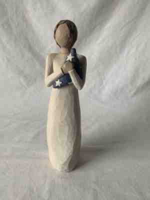 Demdaco Willow Tree Hero Figure Woman Folded American Flag by Susan Lordi 2004