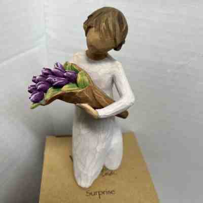 Willow Tree Surprise Hand-Painted Angel Figurine Purple Tulip Bouquet NMIB 2018