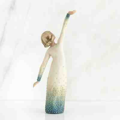 Willow Tree Shine 27367 Figurine Beautiful Brand New in Box