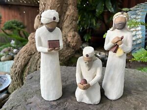 WILLOW TREE SUSAN LORDI HAND CARVED AND PAINTED THE THREE WISEMEN SET