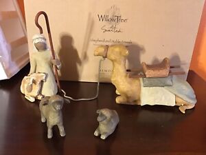 2002 Willow Tree Demdaco Nativity Shepherd and Stable Animals Complete in Box