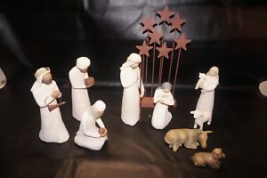 Willow Tree Nativity Set, Metal star backdrop, and Three Wisemen.