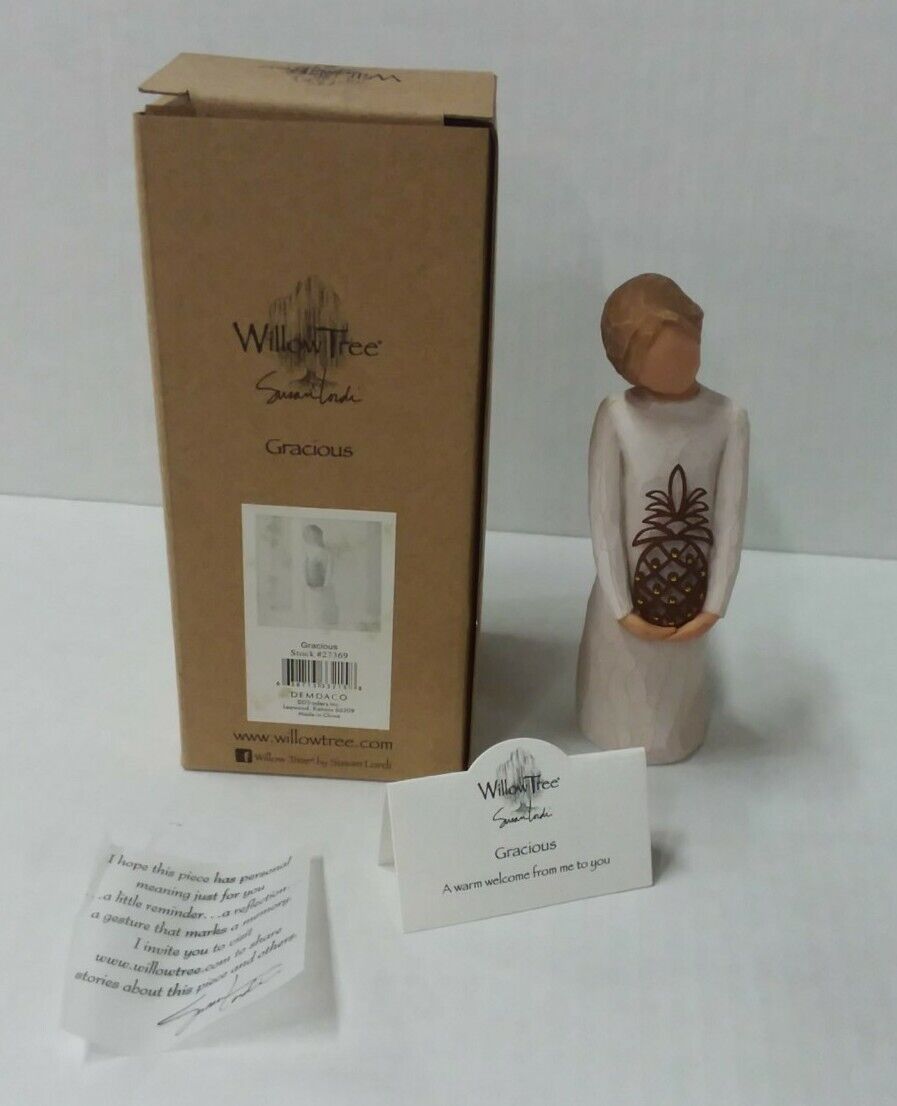 Willow Tree Susan Lordi Gracious Girl With Pineapple 27369 Retired