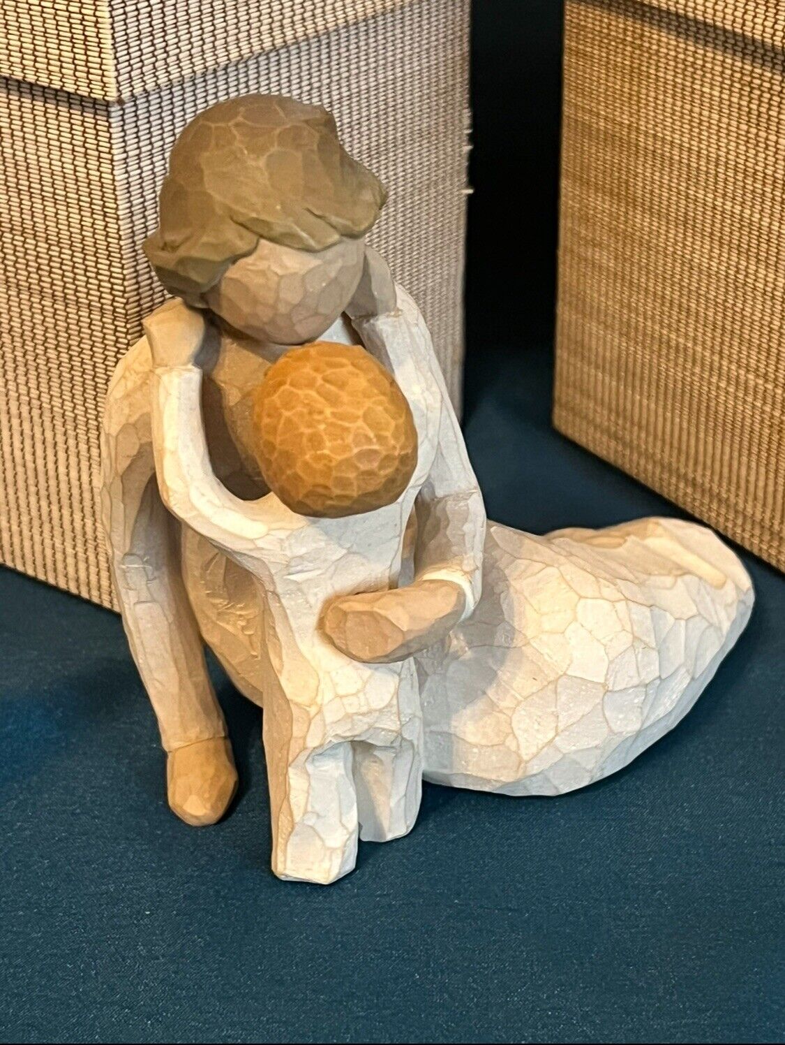 Willow Tree “Childs Touch” DEMDACO 2000 Susan Lordi . Mom/Toddler