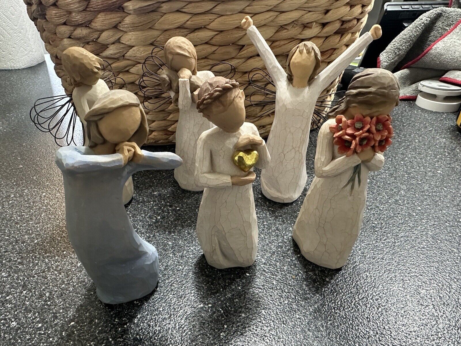 willow tree nativity set Of 6 Used