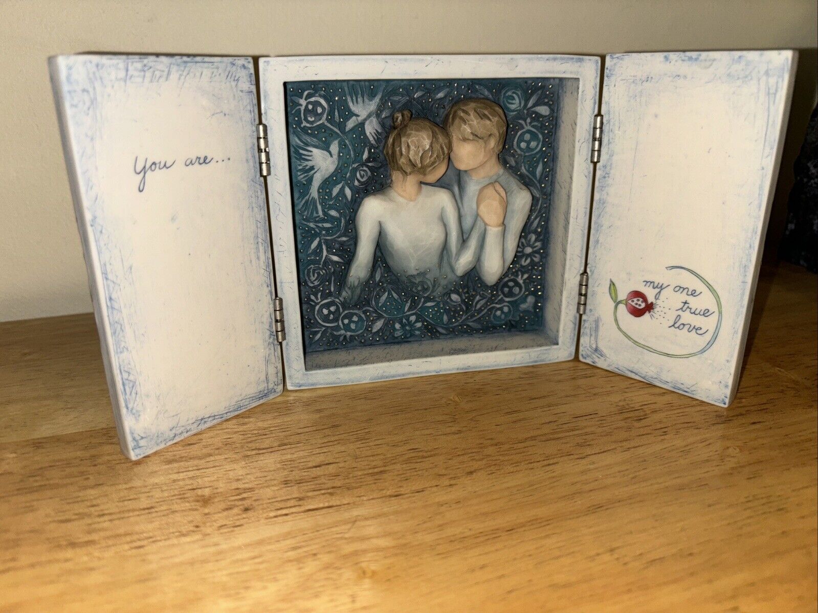 Light blue Willow Tree Sculpted Duet Triptych Box Gold heart