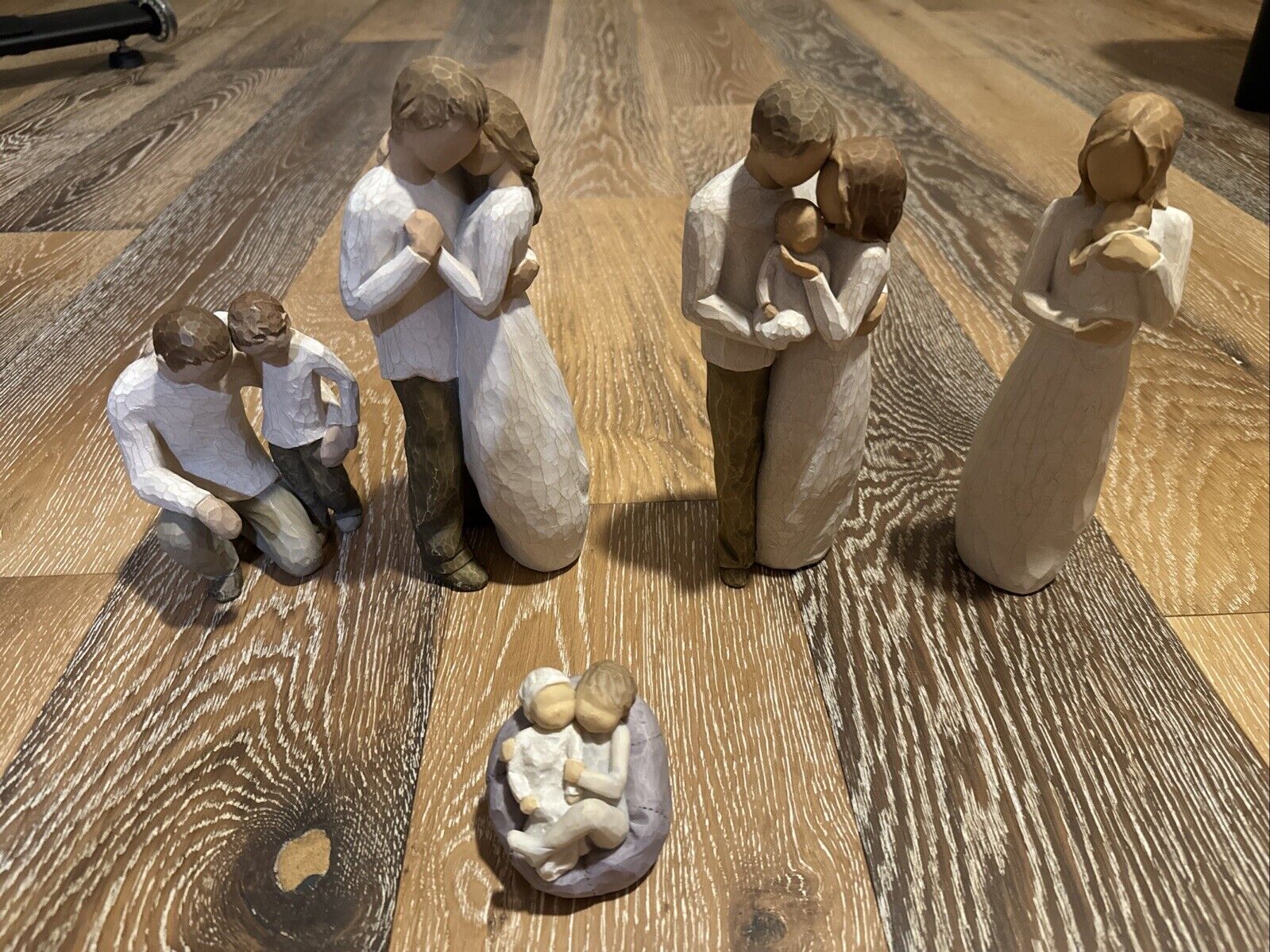 Willow Tree By Demdaco Figurines. 5 Vintage Figurines.