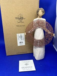 Willow Tree WELCOME HERE To all who enter, welcome here w Metal Wreath NMIB 2010