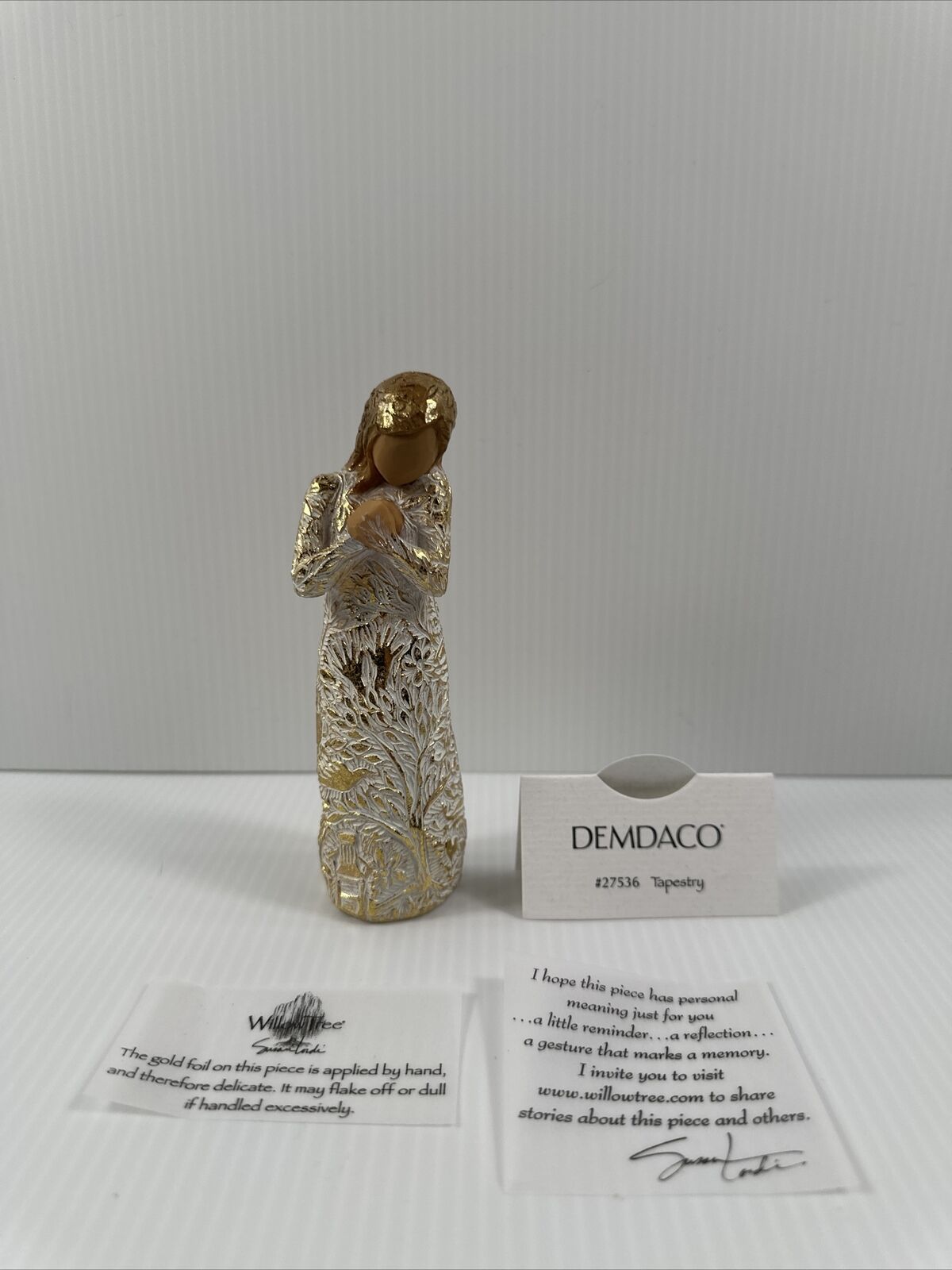 Willow Tree Tapestry 27536 Figurine Susan Lordi New in Box