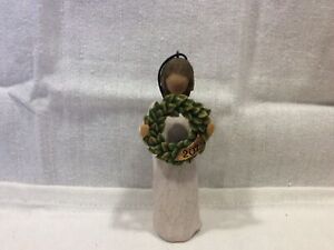 Willow tree figurine Ornament2021 Welcoming Possibilities  Girl WithWreath 1of2