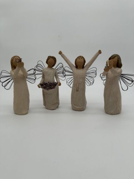 Willow Tree Collectible Figurines Susan Lordi 2004 - Lot (4)