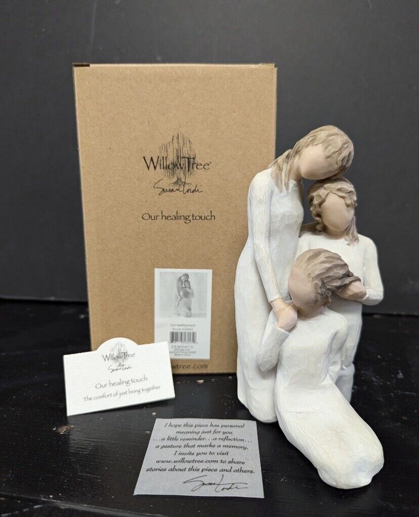 Willow Tree OUR HEALING TOUCH Figure HAND PAINTED BY SUSAN LORDI 28041