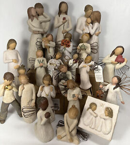 Willow Tree Angels Lot of 21 with Friendship Box 4 -10 Inch Susan Lordi Figurine