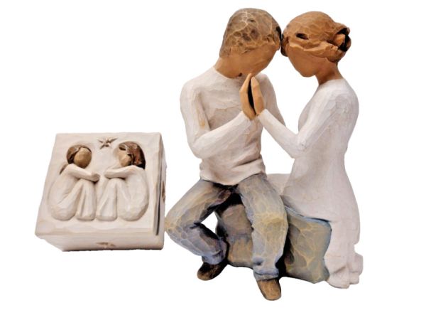 Combo of Willow Tree AROUND YOU 6" Couple by Susan Lordi 2012/2003  Keepsake Box