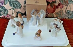 Beautiful 8 piece collection of Willow Tree Figurines by Demdaco, Susan Lordi
