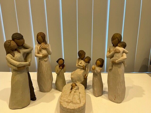 Willow Tree Figurines Lot of 7, gently used, angel heart, mother daughter