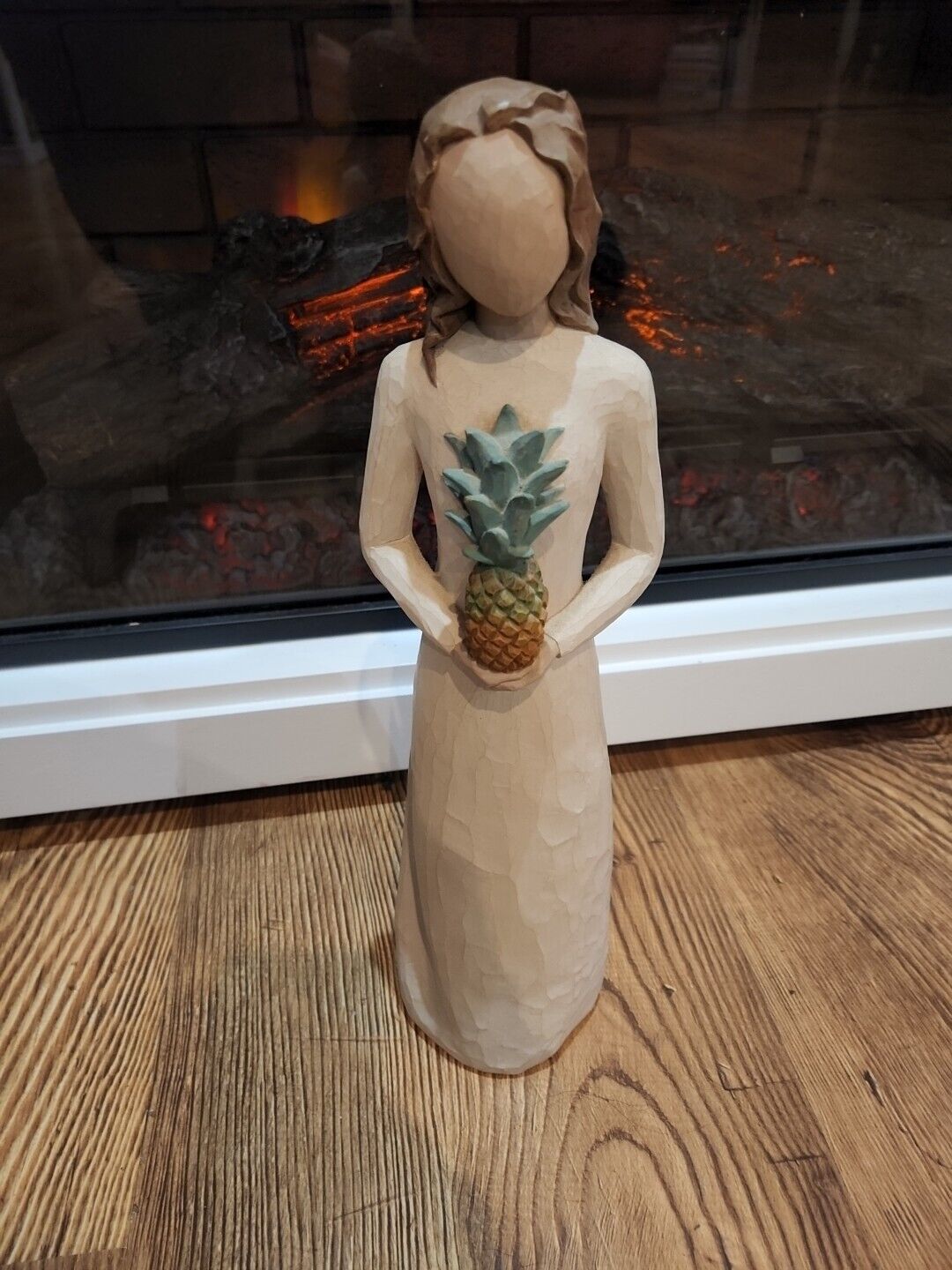 Willow Tree Large Hearth and Home 15" Susan Lordi DEMDACO Figure Woman Pineapple