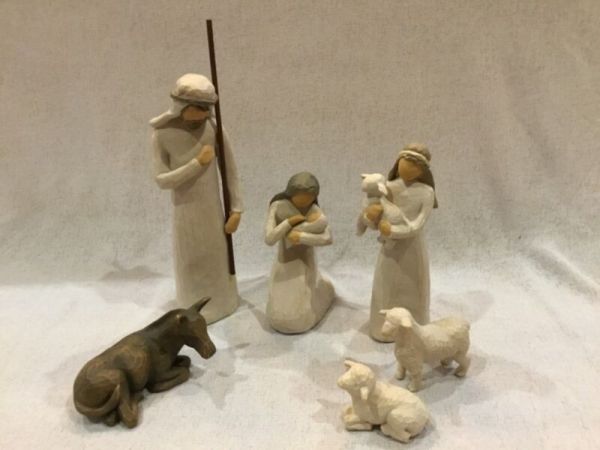 Willow Tree nativity figure 6-Piece Nativity Set sculpted and hand-painted