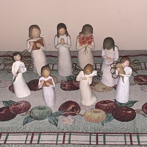Willow Tree Lot 8 Figurines. All Exc Cond. Angels Books Flowers Puppy Shell Pray