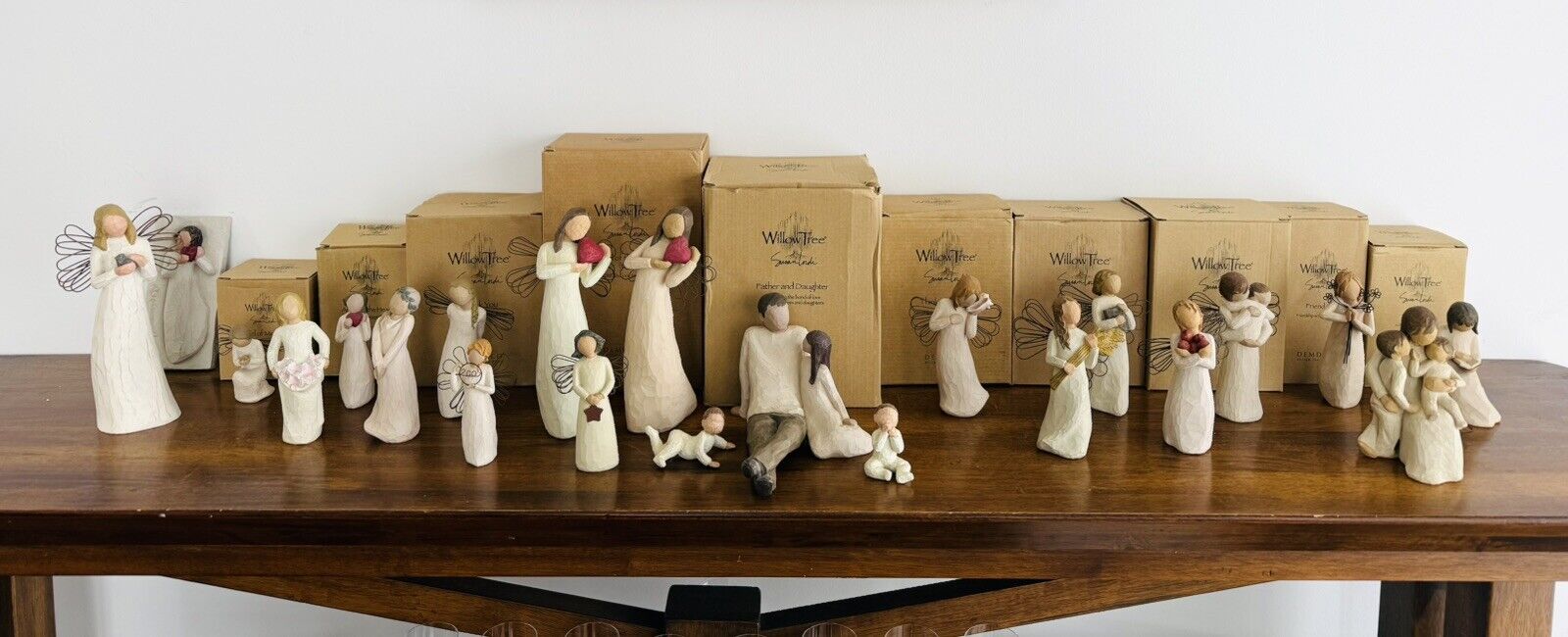 Willow Tree Angels, Lot of 22, 10 in original boxes