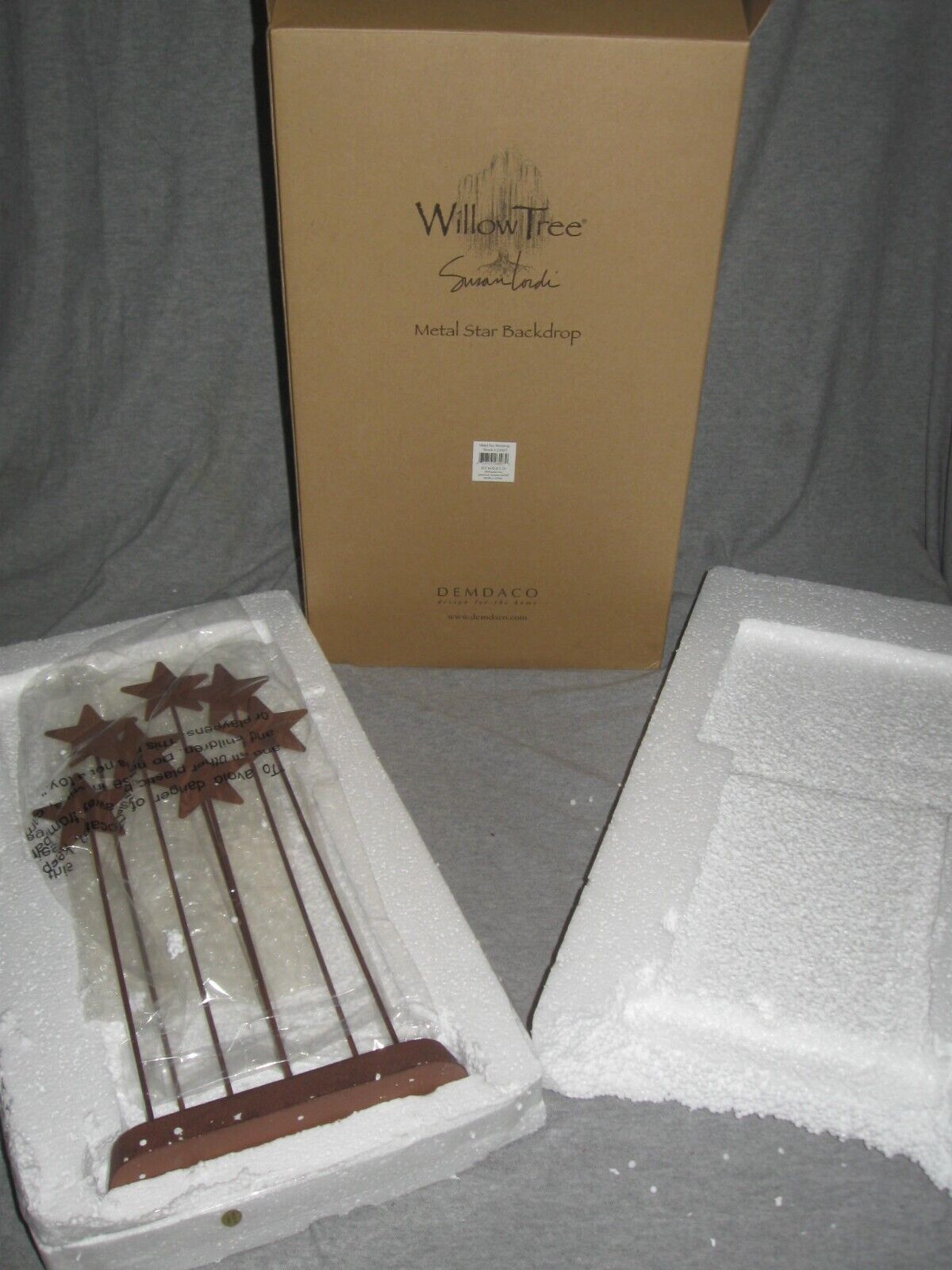NEW 26007 DEMDACO Willow Tree Nativity Metal Star Backdrop Susan Lordi  2002