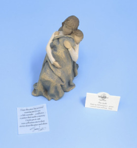 WILLOW TREE Susan Lordi Figurine THE QUILT Mother & Child Rocker 2010 Demdaco