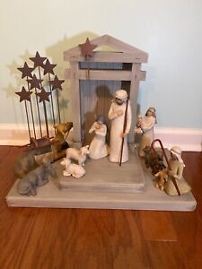 Willow Tree Sculpted Hand-Painted Deluxe Nativity Set w/Manger/Creche