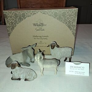 Willow Tree Susan Lordi Sheltering Animals for The Holy Family Nativity Demdaco