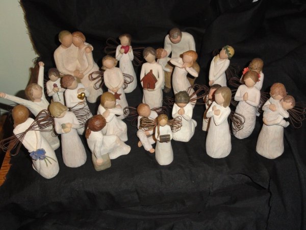 Willow Tree Figurine Lot of 21 Susan Lordi No Duplicates Excellent