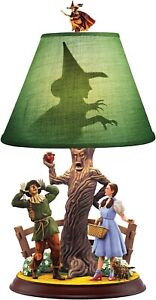 Bradford Exchange The Wizard of OZ We're Not in Kansas Anymore Dorothy Scarecrow